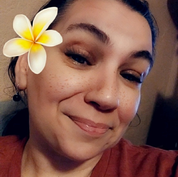 Meet your Posher, Tammy - Picture 1 of 1